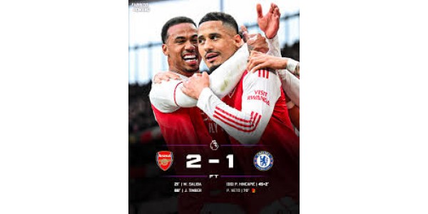 Arsenal besiegte Chelsea knapp mit 2-1.
